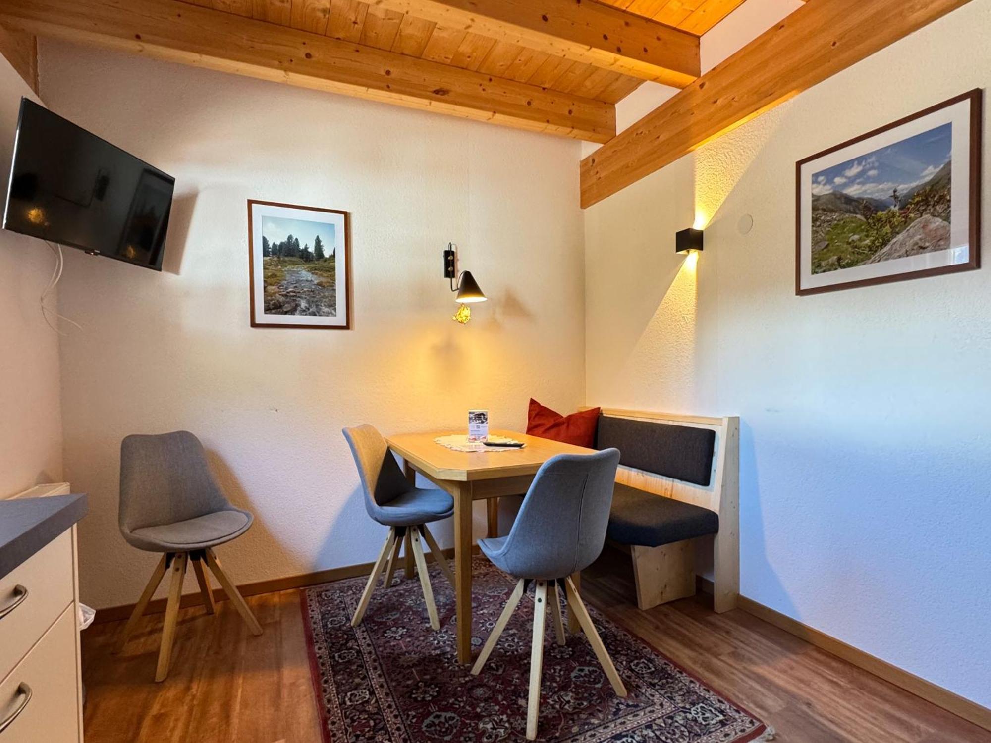 Apart - und Frühstückspension Jägerheim Kaunertal Exterior foto